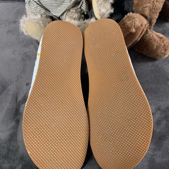 Women’s Funky Aintap Shoes - Picture 6 of 8